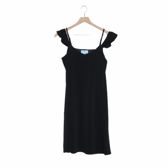 CeCe Dresses & Skirts - CeCe Black Ruffle Short Sleeve Dress XS